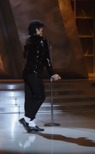 The “Billie Jean” Suit